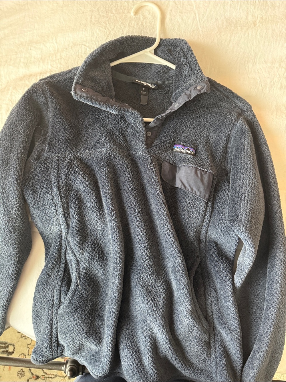 Patagonia Dark Gray/Black Fleece Jacket